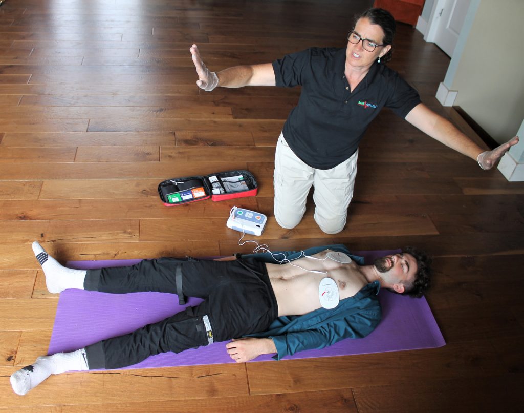 Focus 8.8 Defibrillation Blended Training by SAJE Vital Signs